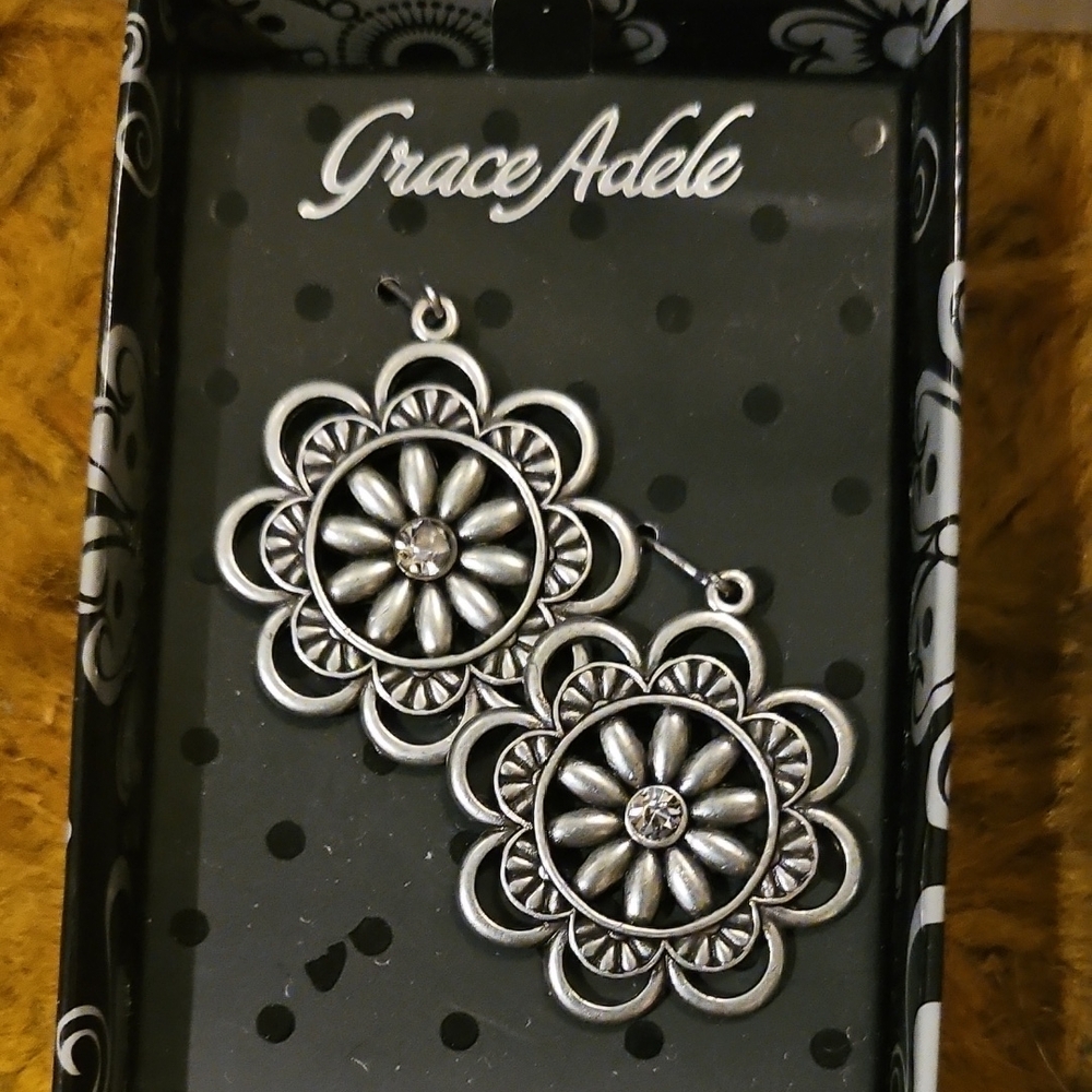 Grace Adele Metallic Floral Earrings
